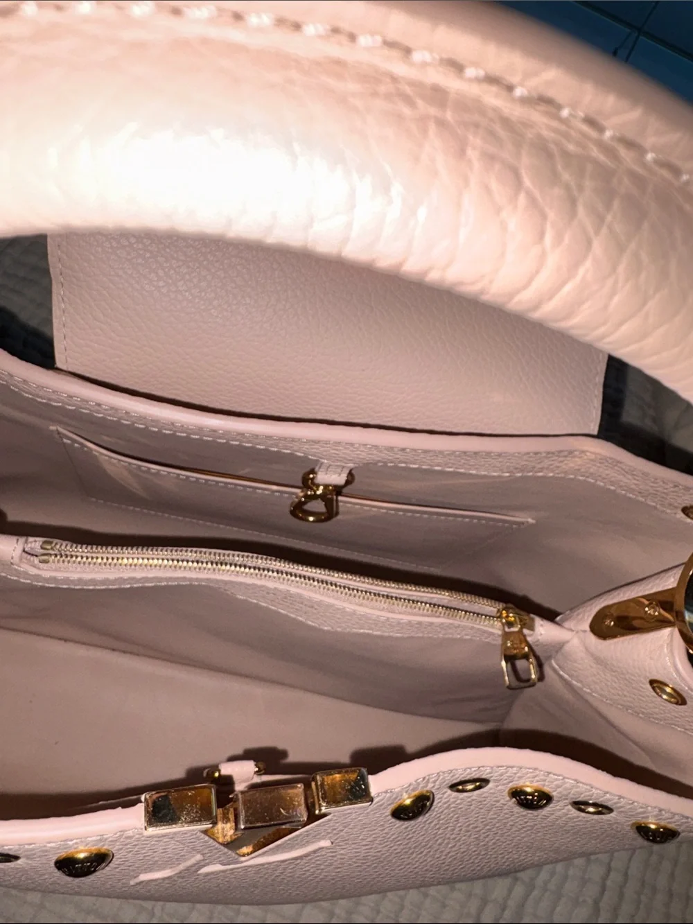 Louis Vuitton Taurillon Studdy Capucines MM